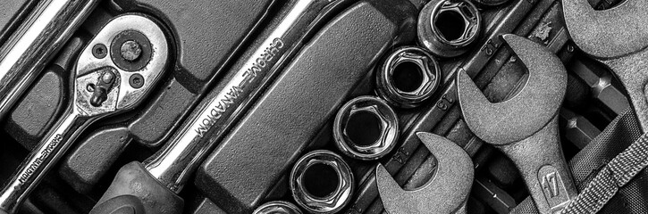 Инструменти