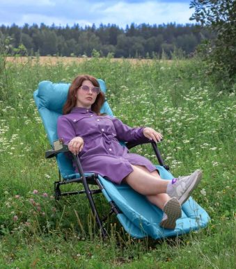 Сгъваемо походно легло тип шезлонг